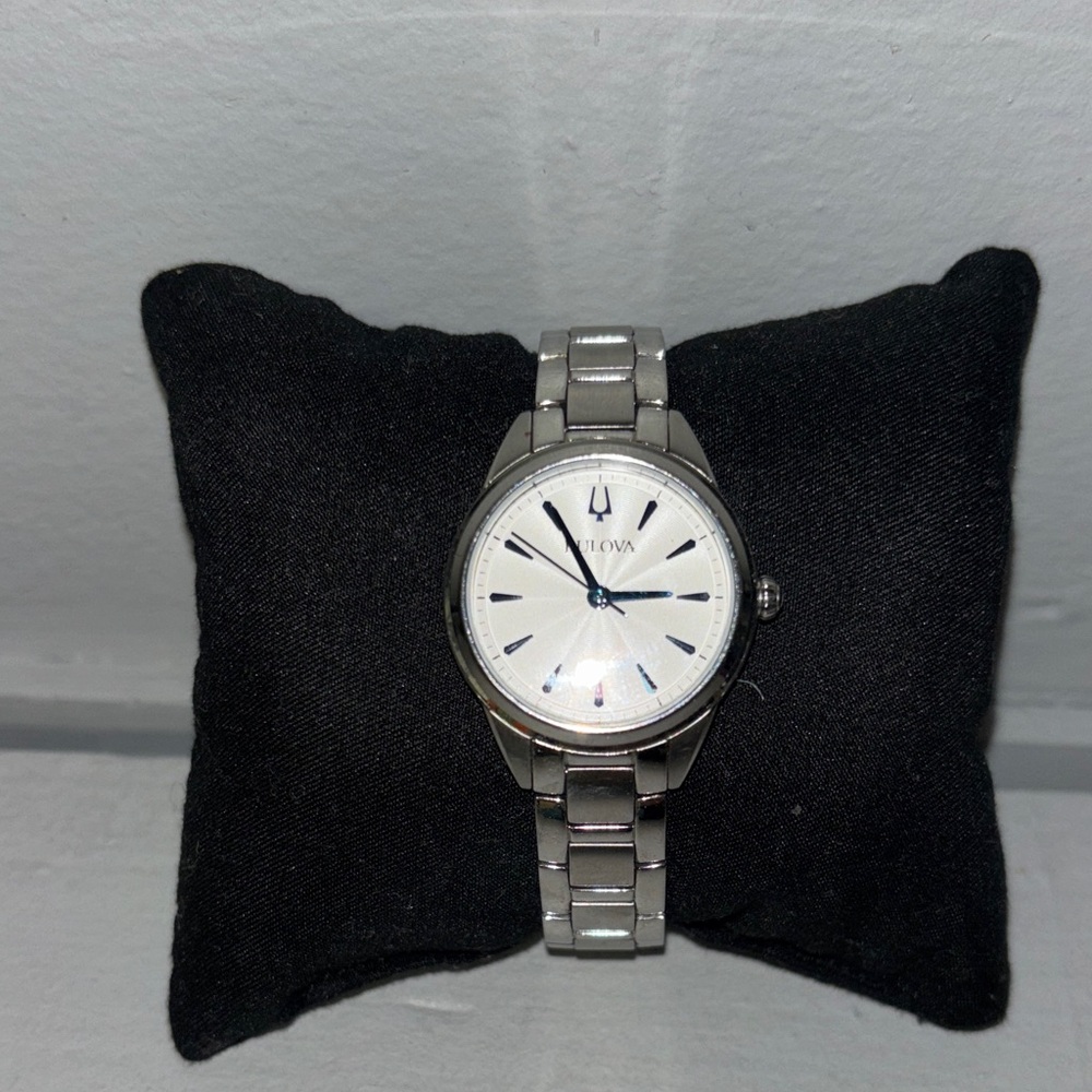 EUC Bulova Silver Watch with White Dial and Metallic Blue Hands